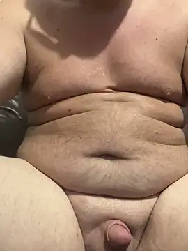 Snapshot of tinychub chatting on October 10, 3:22 am tinychub online show from October 10, 3:22 am