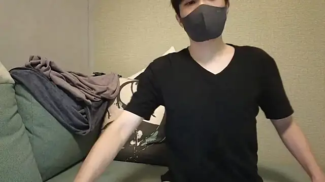 Snapshot of natesui chatting on October 18, 5:18 pm natesui online show from October 18, 5:18 pm