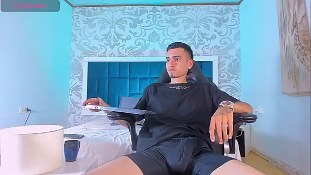 Ethan Boy  online show from October 12, 8:47 pm