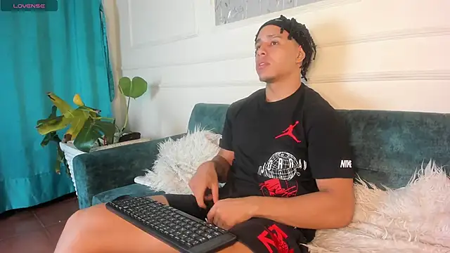 Adrian Volt online show from January 18, 3:19 am