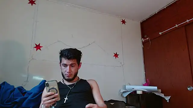 picante70  online show from April 22, 8:57 pm