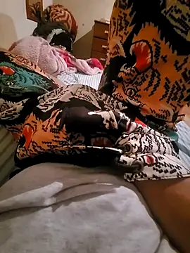 putoecachorro online show from November 4, 4:13 am