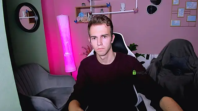 astren villo online show from November 28, 8:11 pm