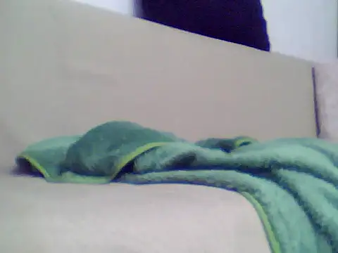 cute erkek34 online show from December 3, 9:43 pm