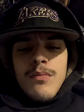 CarmeloA online show from November 25, 5:31 am