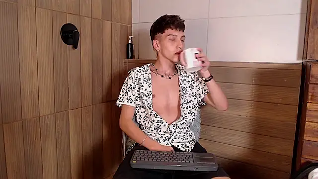 Tiam muller online show from November 8, 4:04 am