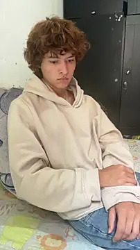 JoelnClouds online show from February 16, 8:29 pm