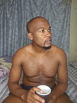 sgid8192 online show from April 3, 11:01 pm