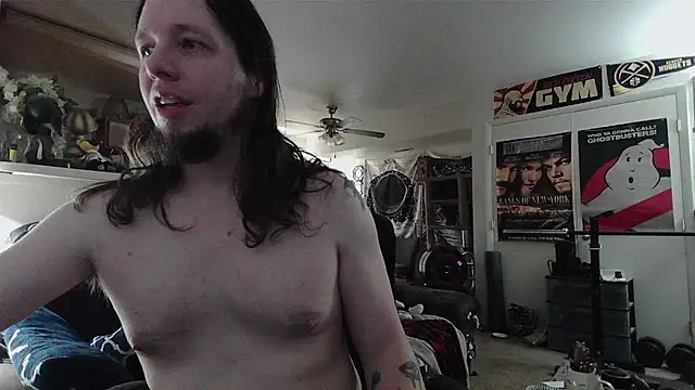 biggerisbetter12 online show from July 19, 5:30 pm