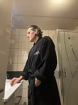 kon77777 online show from November 20, 3:28 am