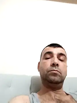 Bugattiveyron1 online show from February 22, 8:32 pm