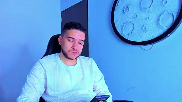 mike 257 online show from April 16, 11:32 am