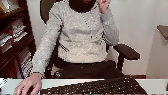 topg84 online show from November 27, 6:33 pm