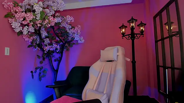 ArohomLester online show from February 25, 2:07 pm