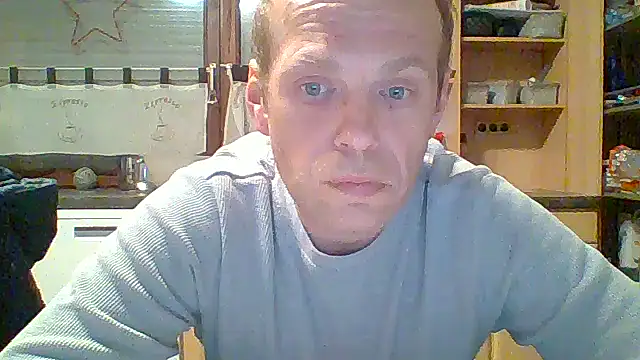 tommy3300 online show from January 8, 5:23 am