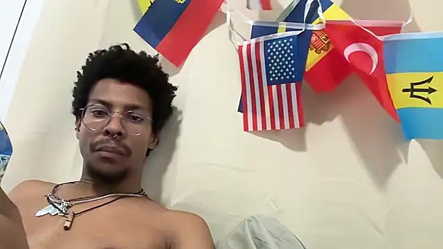 Albert Madrid online show from July 19, 1:39 pm