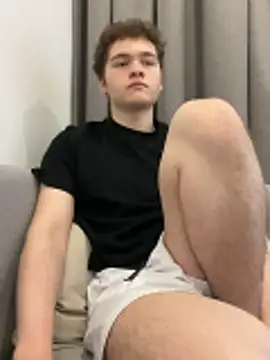 danielxfun online show from April 26, 2:47 pm