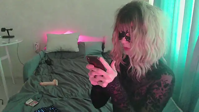 stiff boyy online show from November 5, 1:13 pm