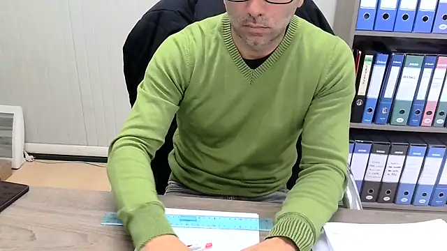 Evasionee online show from November 25, 9:22 am