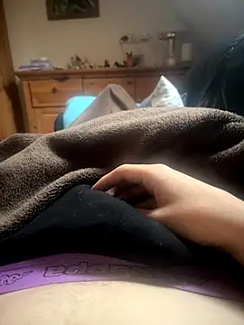 Goldendickinyou online show from October 31, 2:31 pm