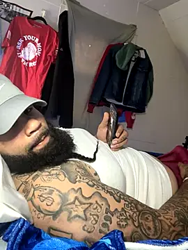 DunkinMonutsfr online show from October 30, 6:42 pm