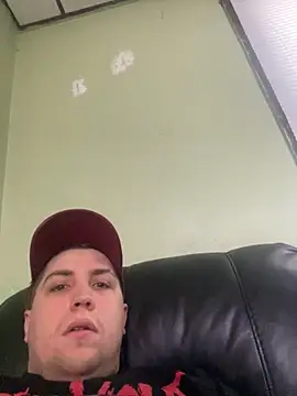 ryanbig online show from November 7, 8:45 pm