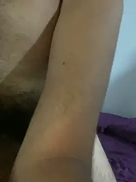 quebuenapppajaa22 online show from March 30, 10:49 am