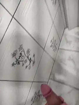 secretnovin7 online show from April 20, 10:01 pm