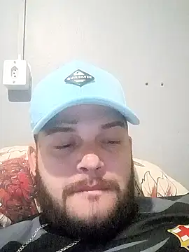 Snapshot of cesarcampos2210 chatting on October 30, 1:56 pm cesarcampos2210 online show from October 30, 1:56 pm