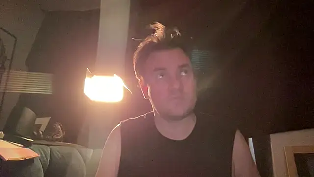 IntimeWild online show from March 28, 11:16 pm