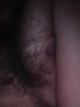 bearslove143 online show from April 4, 8:22 am