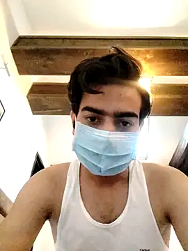 lelamera online show from November 1, 10:52 am