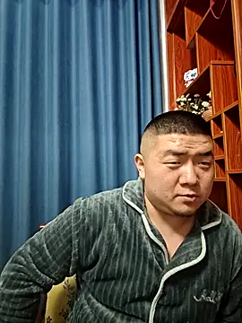 BPTT001 online show from December 18, 1:51 pm