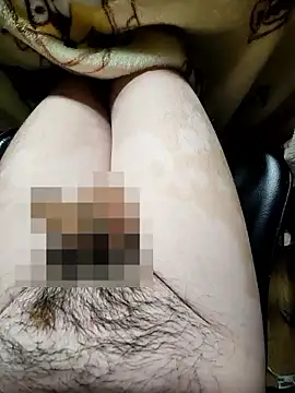 yuyuyu23565 online show from March 7, 1:09 pm