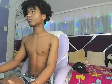 Santy bigcock 01 online show from January 11, 5:16 pm