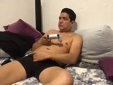 yayo 33 online show from April 15, 4:34 am