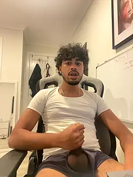 jayluvsu69 online show from November 6, 8:39 am