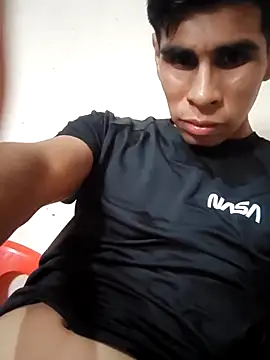 Jorge111235 online show from November 8, 10:24 pm