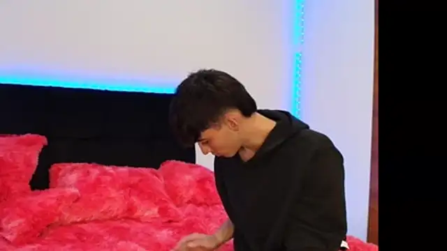 Allan Russo online show from November 10, 7:19 pm