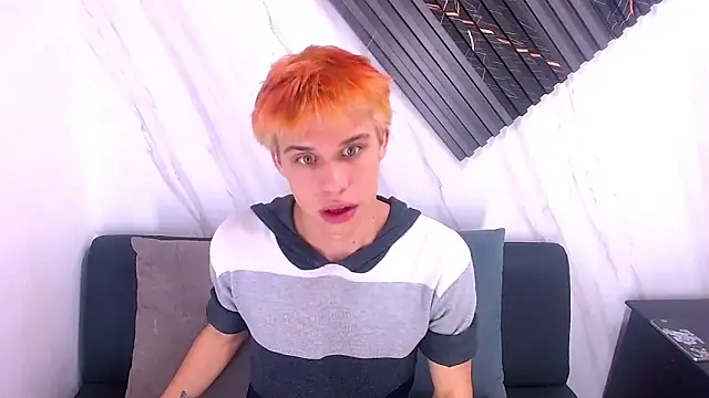 Liam York  online show from April 20, 4:20 pm