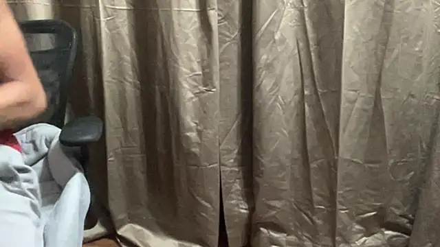 BabyBoyK17 online show from December 14, 10:33 am