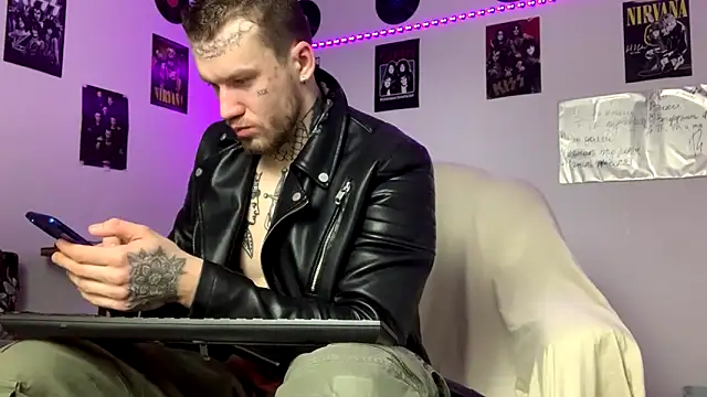 Huntall77 online show from February 25, 6:09 pm