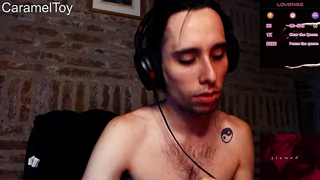 CaramelToy online show from February 15, 6:16 pm