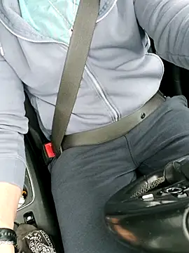 Nousdeux21 online show from February 5, 4:14 pm