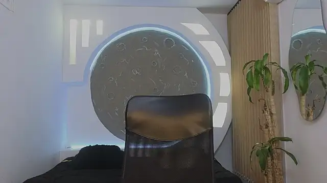 Alanrodgers online show from April 2, 11:18 am