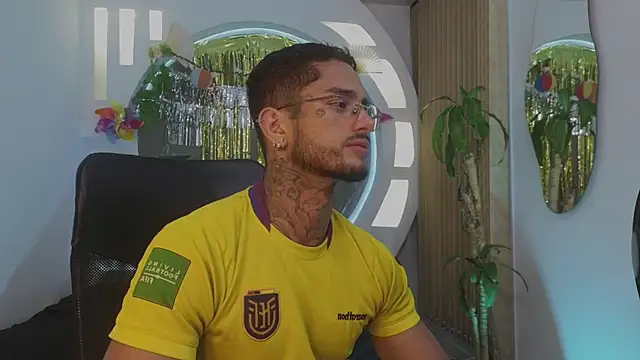 Alanrodgers online show from April 7, 12:49 pm