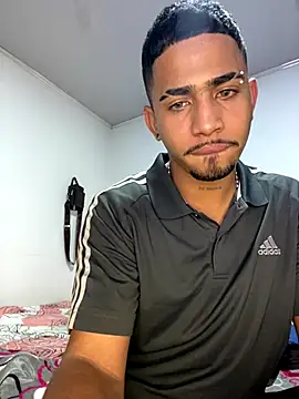 king disaster1 online show from November 12, 1:33 am