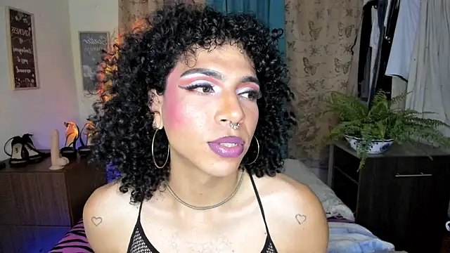 Angel White25 online show from April 15, 2:00 am