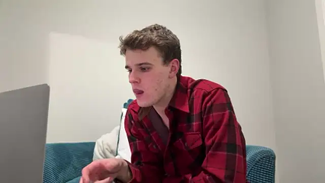 sculpteddesire online show from December 21, 7:05 am