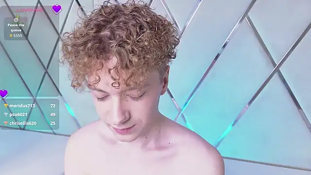 Paul Holt online show from March 5, 10:39 pm